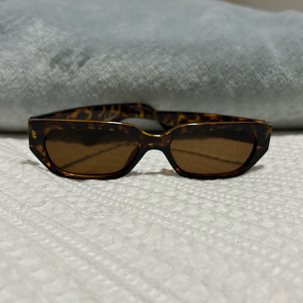 princess polly sunglasses